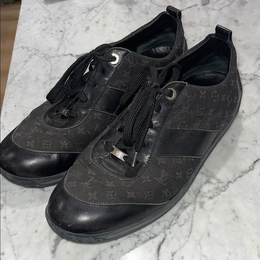 Louis Vuitton Men's Shoes size 11